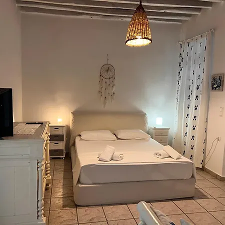 Gala Traditional House * Galanado