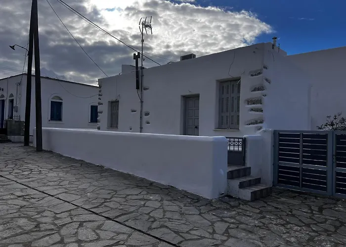 Gala Traditional House * Galanado